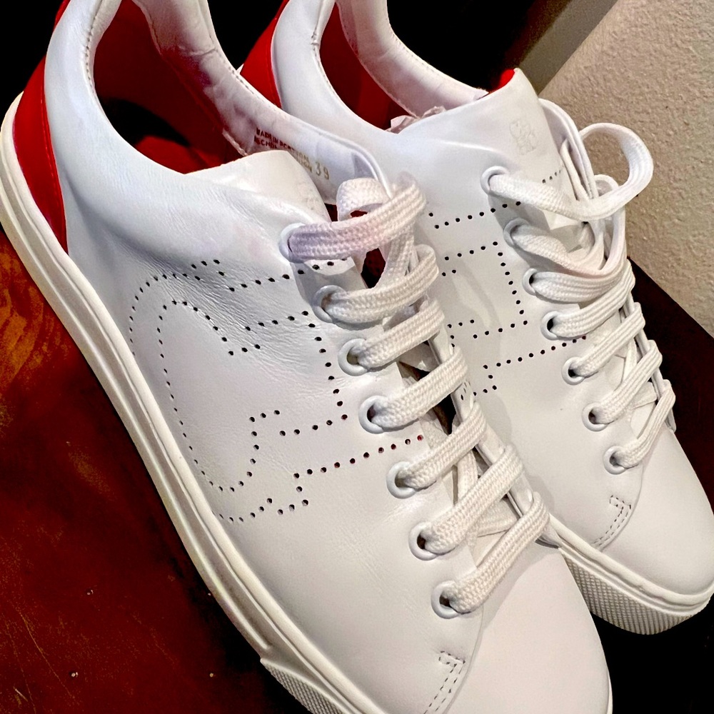 Carolina Herrera Sneakers size 9US 39EU brand new, never been worn.